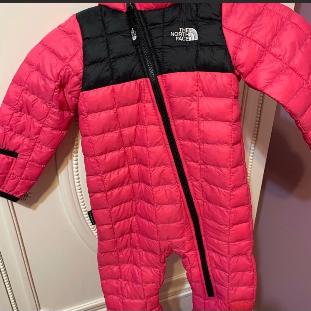 Snowsuit - Picture 2 of 3